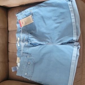 Levi Shorts
